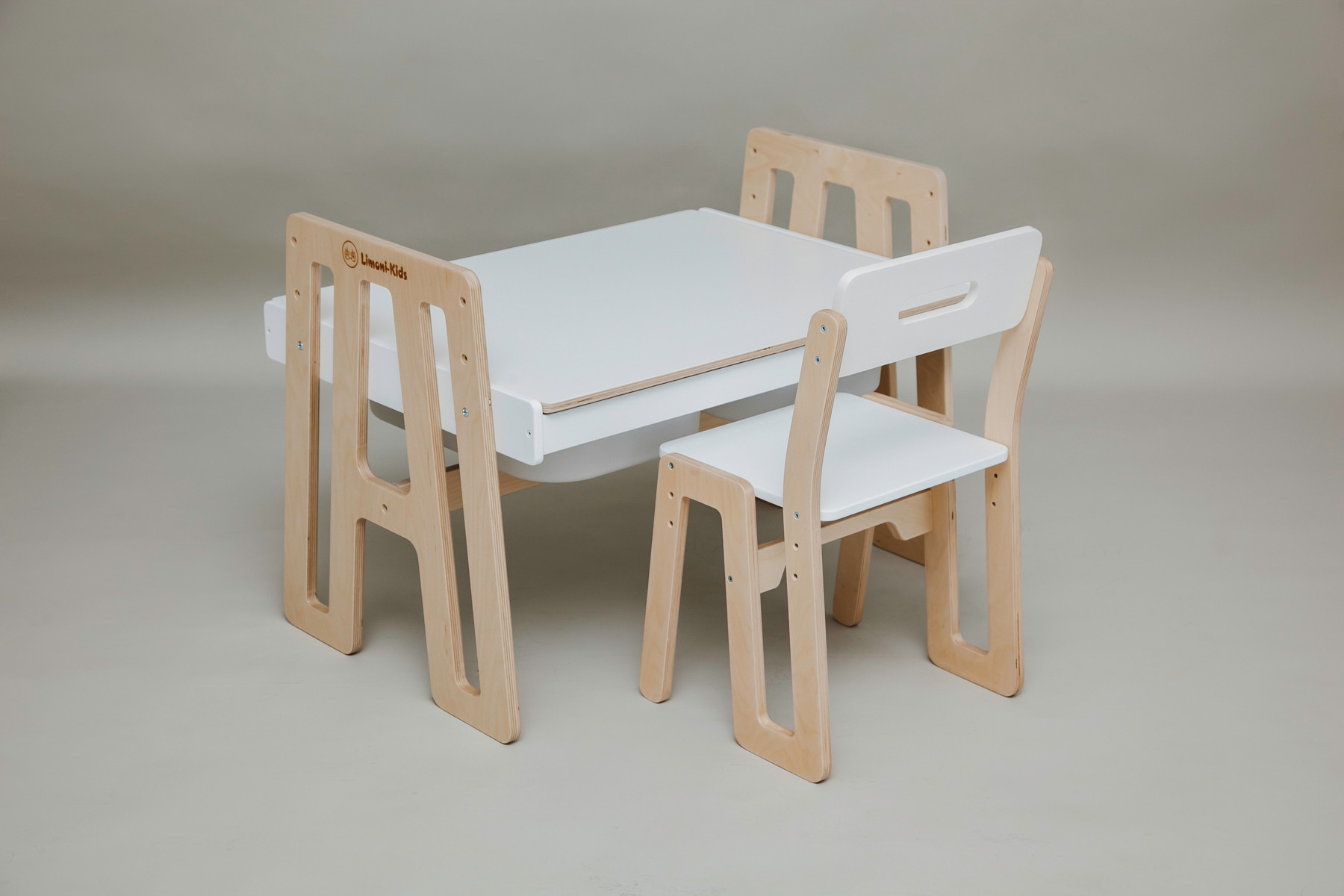 столик и стульчик для детей белый