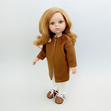кукла Даша Paola Reina 14803 в меховом пальто