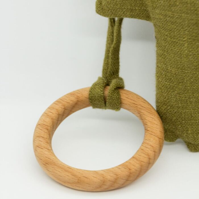 Мягкая игрушка крокодил из льна с кукурузным наполнителем, на деревянном колечке