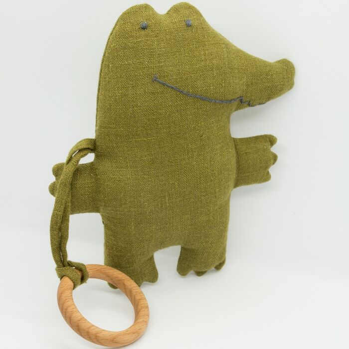 Мягкая игрушка крокодил из льна с кукурузным наполнителем, на деревянном колечке